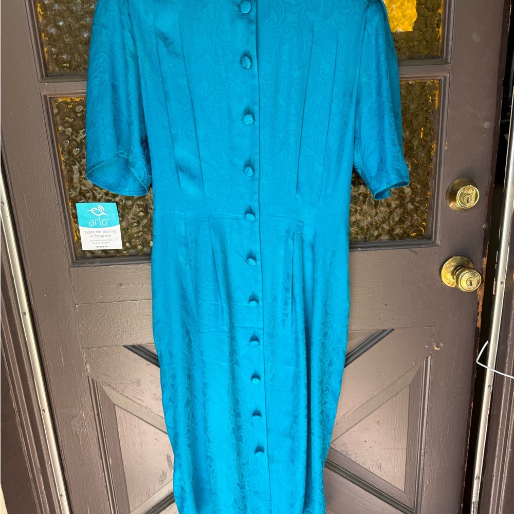 Elegant vintage silk Blue Button-Down Dress